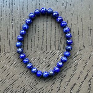 Lapis lazuli bracelet 6mm SIZE 6.5’